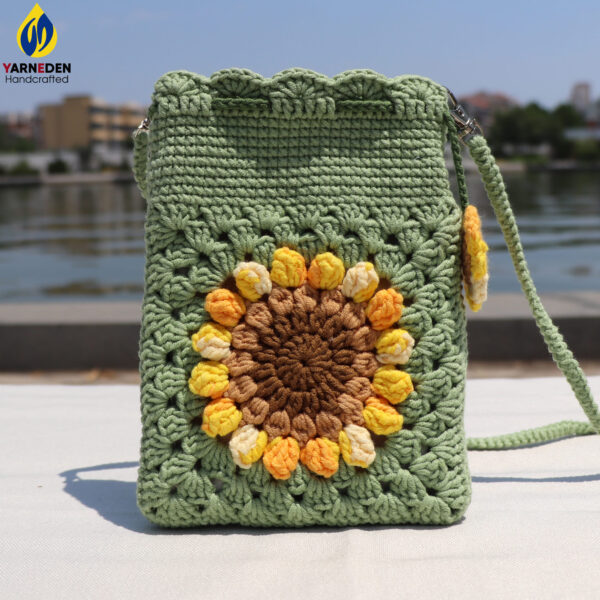 Crochet Bag YEG028 YarnEden