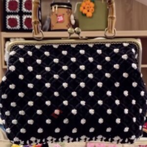 YarnEden Handmade Bag -YEG045